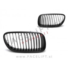 BMW 3 E92 E93 LCI 10-13 ledvičke črne mat BMW 3 E92 E93 LCI 10-13 ledvičke črne mat