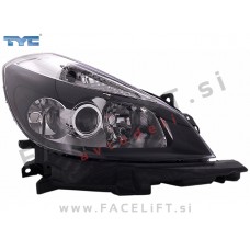 Renault Clio 3 05-09 žaromet desni Renault Clio 3 05-09 žaromet desni