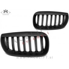 BMW X3 E83 03-06 ledvičke črne mat