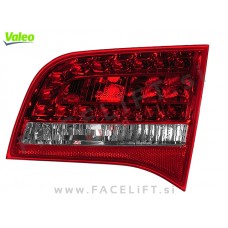 Audi A6 Karavan 4F 04-08 zadnja notranja LED luč desna Audi A6 Karavan 4F 04-08 zadnja notranja LED luč desna