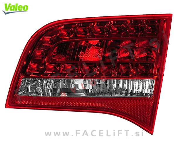 Audi A6 Karavan 4F 04-08 zadnja notranja LED luč desna Audi A6 Karavan 4F 04-08 zadnja notranja LED luč desna