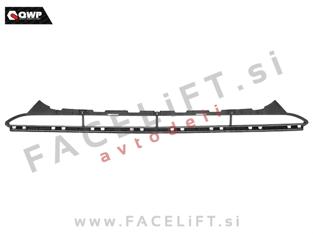 Audi A4 B8 8K 11-15 mreža odbijača srednja Audi A4 B8 8K 11-15 mreža odbijača srednja
