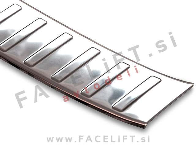 Zaščita zadnjega odbijača kromirana VW Golf 4 Hatchback 97-03