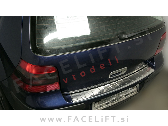 VW Golf 4 97-03 zaščita zadnjega odbijača srebrna mat VW Golf 4 97-03 zaščita zadnjega odbijača srebrna mat