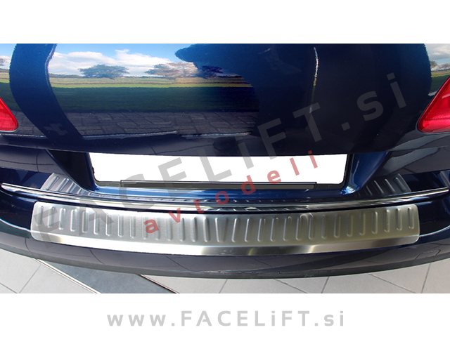VW Passat 3C B6 Karavan 05-10 zaščita zadnjega odbijača srebrna (mat)