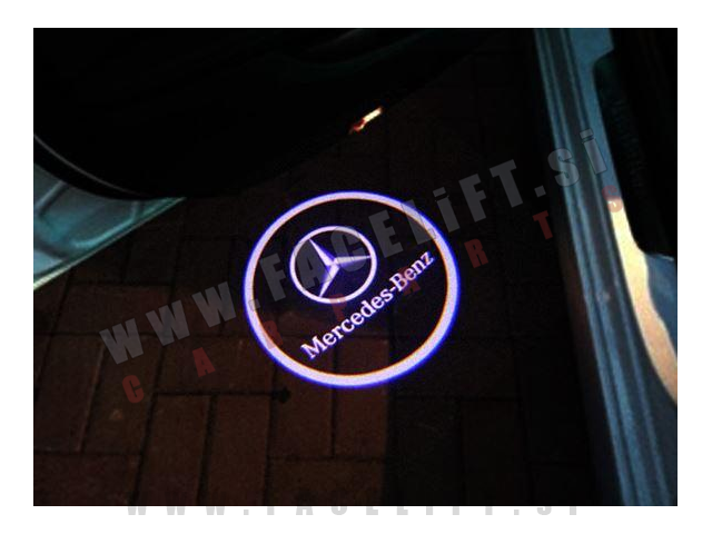 Mercedes LED logo osvetlitev vrat