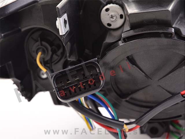 BMW 3 F30 F31 11-15 žarometi DRL