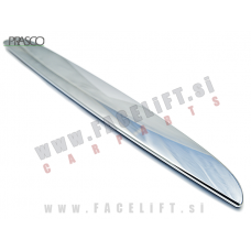 BMW 3 E90 E91 05-08 letev pokrova motorja desna