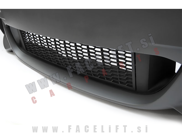 BMW 5 F10 F11 LCI 13-17 sprednji odbijač M-Technic izgled PDC SRA