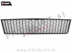 BMW 5 F10 F11 M 10-13 mreža sprednjega odbijača srednja BMW 5 F10 F11 M 10-13 mreža sprednjega odbijača srednja
