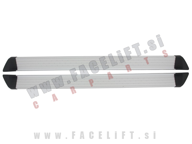 Nissan X-Trail / T31 (07-14) / bočne stopnice