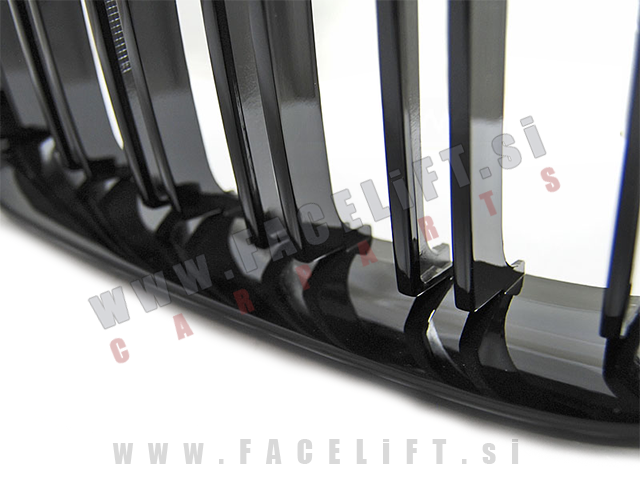BMW 1 F20 F21 15-18 ledvičke M1 izgled črne (sijaj)