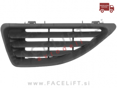 Renault Megane 1 / (99-02) / maska motorja / leva