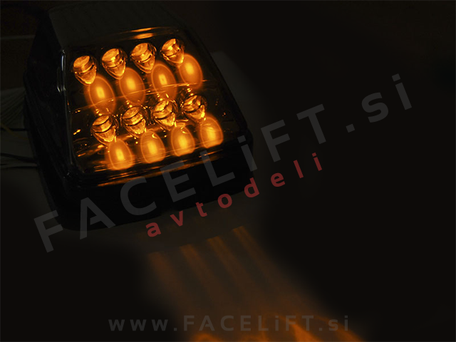 Mercedes G W463 89-12 sprednji LED smerniki DTS