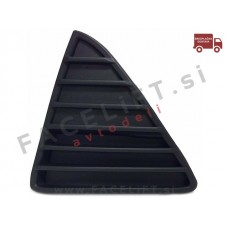 Ford Focus 3 / (10-14) / mreža sprednjega odbijača / leva / črna (sijaj)