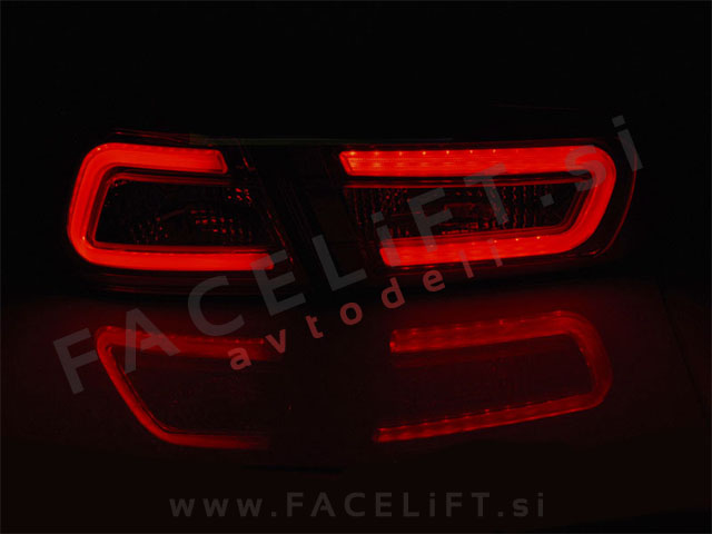 Mitsubishi Lancer / CY0 (07-11) / zadnje LED luči