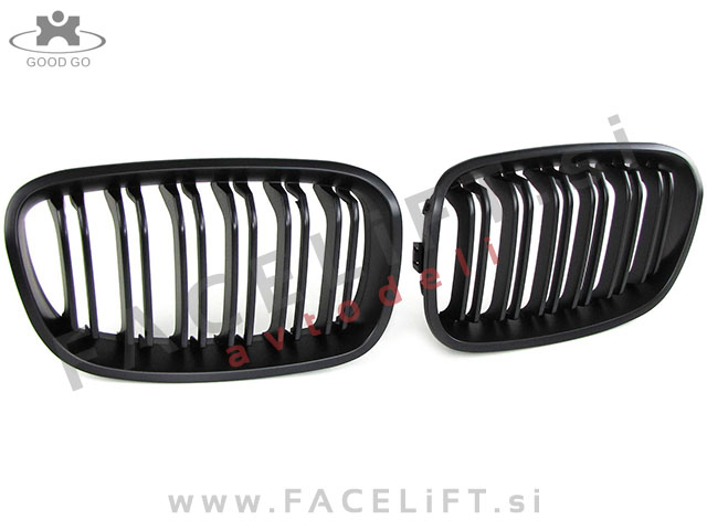 BMW 1 F20 F21 11-15 ledvičke M1 izgled črne (mat)
