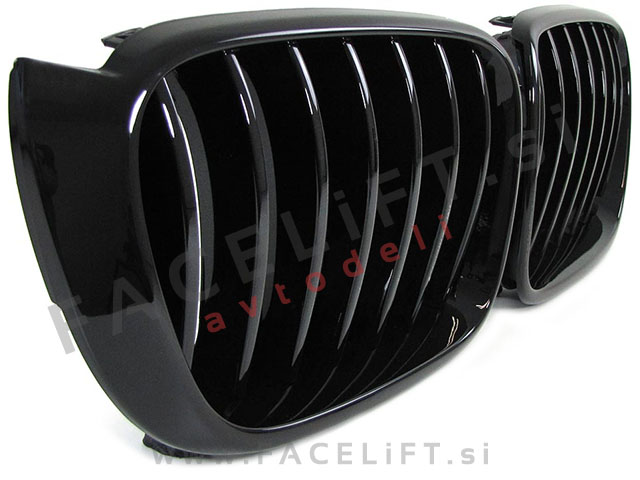 BMW X4 F26 14-18 ledvičke črne (sijaj) BMW X4 F26 14-18 ledvičke črne (sijaj)