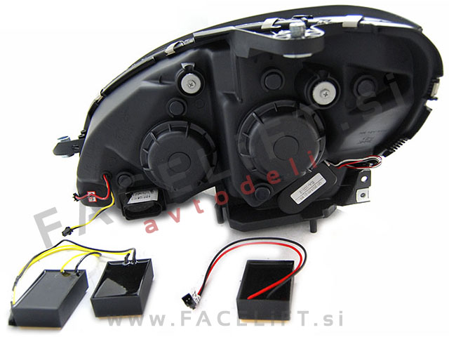 Mercedes C W204 07-11 žarometi DTS