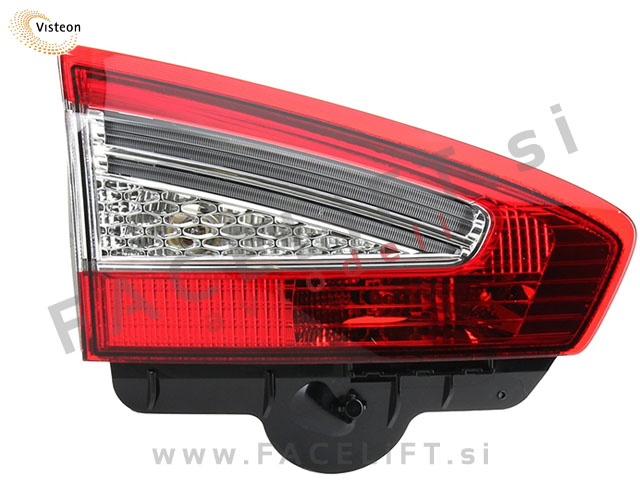 Ford Mondeo Karavan 10-15 zadnja notranja luč leva