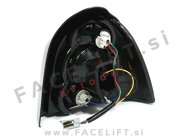 Renault Twingo 1 / C06 (93-07) / zadnje luči