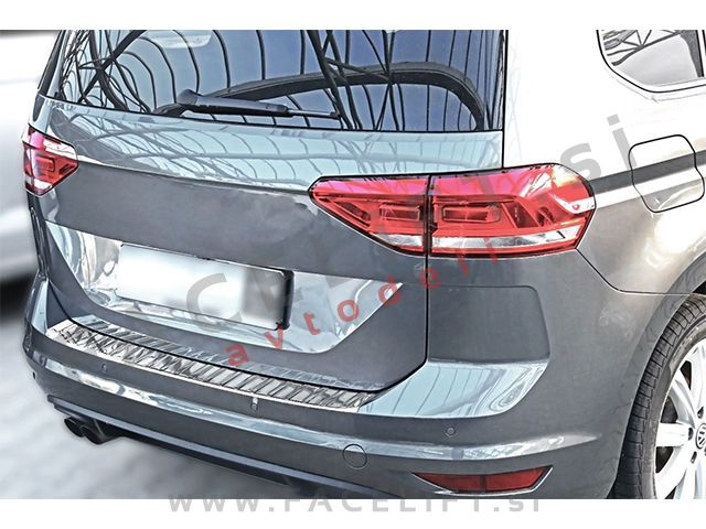 VW Touran 5T 15- zaščita zadnjega odbijača kromirana (sijaj) VW Touran 5T 15- zaščita zadnjega odbijača kromirana (sijaj)