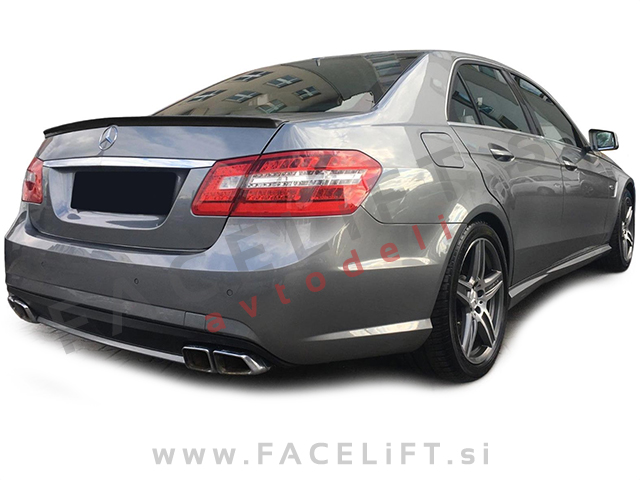 Mercedes E W212 Limuzina 09-16 spojler za prtljažnik karbon sijaj
