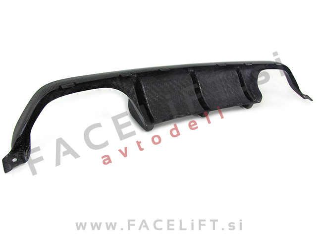 BMW M4 F82 14- difuzor M-Performance karbon (sijaj) BMW M4 F82 14- difuzor M-Performance karbon (sijaj)