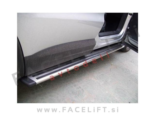 VW Tiguan 5N 5N2 07-16 bočne stopnice