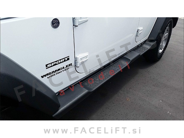 Jeep Wrangler JK 06-18 bočne stopnice Jeep Wrangler JK 06-18 bočne stopnice