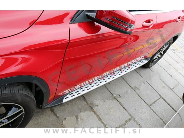 Mercedes GLA X156 13-20 bočne stopnice