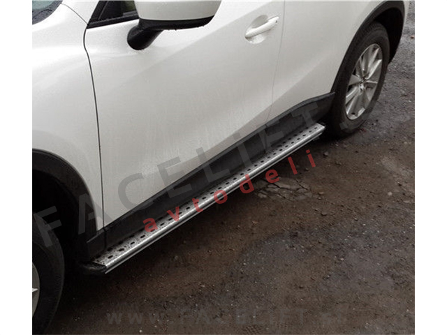 Mazda CX-5 / KE (12-17) / bočne stopnice Mazda CX-5 / KE (12-17) / bočne stopnice