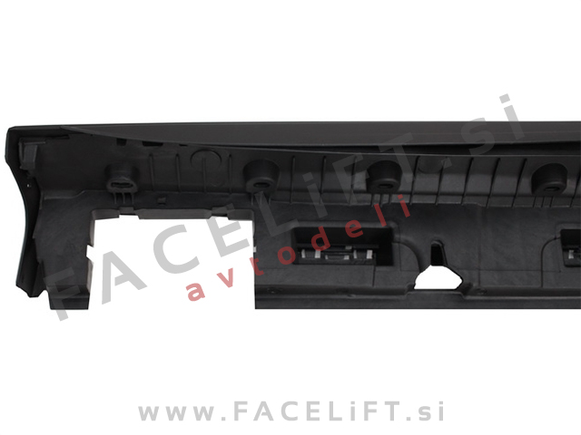 Mercedes GLE W166 15-18 bočne stopnice Mercedes GLE W166 15-18 bočne stopnice