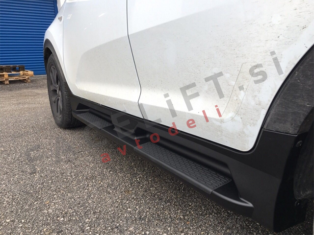 Kia Sportage 10-15 bočne stopnice Kia Sportage 10-15 bočne stopnice