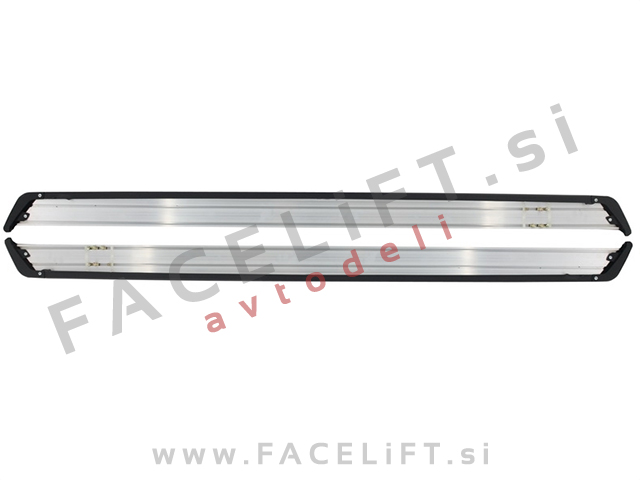 Audi Q3 / 8U (11-18) / bočne stopnice Audi Q3 / 8U (11-18) / bočne stopnice