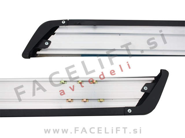 Audi Q3 / 8U (11-18) / bočne stopnice