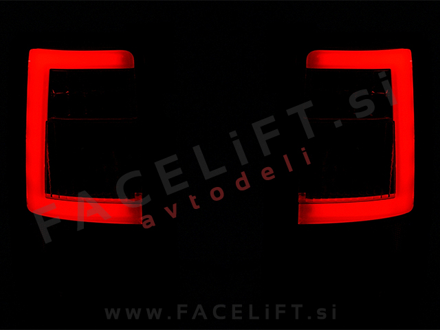 VW Caddy / 2K (03-15) / zadnje LED luči