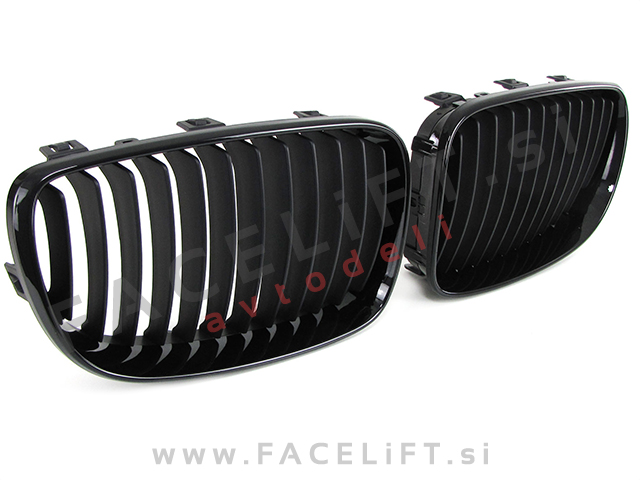 BMW 1 E81 E82 E87 E88 LCI 07-13 ledvičke črne (sijaj) BMW 1 E81 E82 E87 E88 LCI 07-13 ledvičke črne (sijaj)