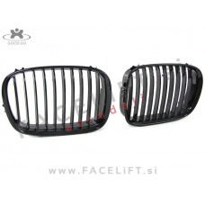 BMW 5 E39 95-03 ledvičke črne (sijaj)