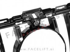 Mercedes C W205 18-21 maska črna sijaj