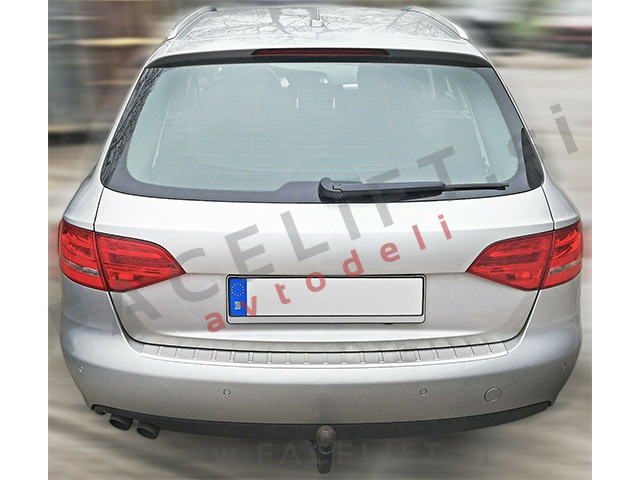 Audi A4 Karavan B8 8K 07-15 zaščita zadnjega odbijača srebrna (mat)