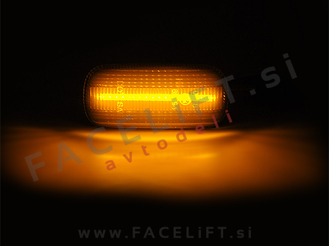 Audi A8 / D3 (03-10) / dinamični bočni LED smerniki / zatemnjeni (smoke)