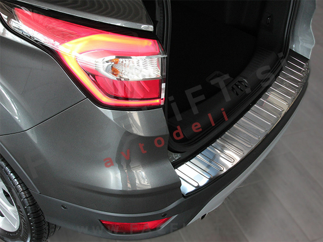 Ford Kuga 12-19 zaščita zadnjega odbijača kromirana (sijaj)