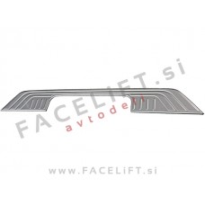 Mercedes Razred V W447 14- zaščita zadnjega odbijača (notranja) srebrna (mat)