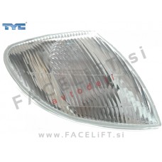 Renault Megane 1 95-99 sprednji smernik desni