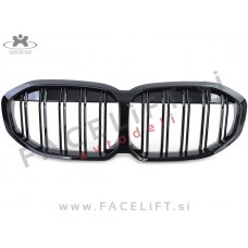 BMW 1 F40 19- ledvičke črne (sijaj)