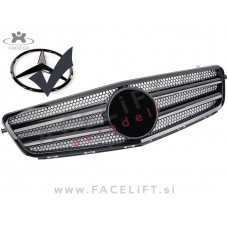 Mercedes C S204 W204 07-14 maska črna (sijaj)