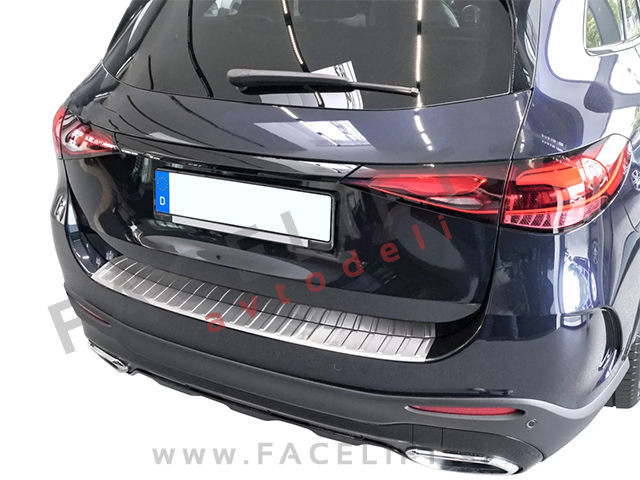 Mercedes GLC SUV X254 22- zaščita zadnjega odbijača srebrna (mat)