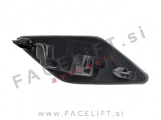 VW Passat B8 14- pokrov sistema za pranje žarometov SRA desni