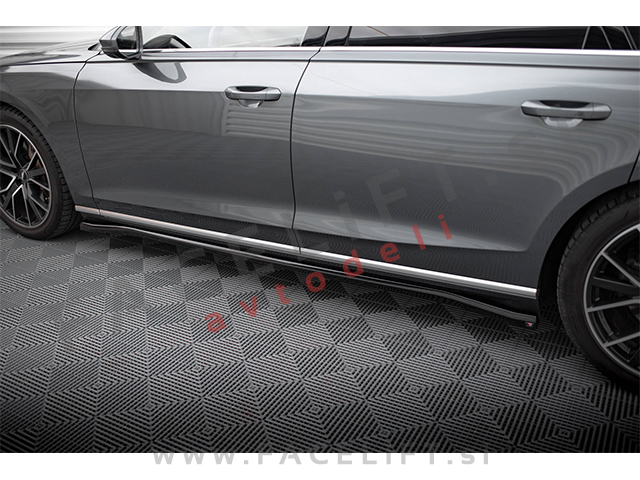 Audi A8 D5 17-21 podaljški pragov